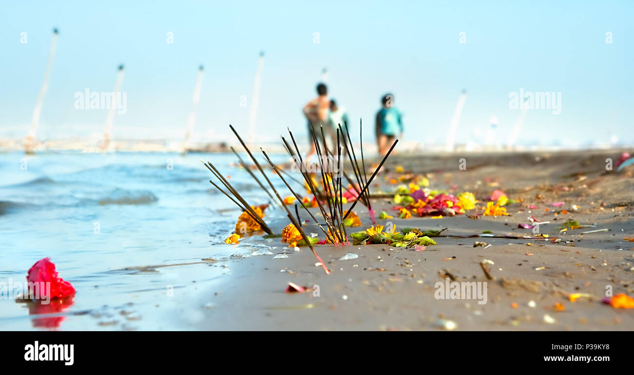 Lighted Incense Sticks High Resolution Stock Photography and Images - Alamy