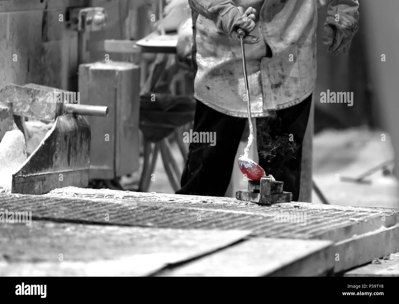 Cast aluminum hires stock photography and images Alamy