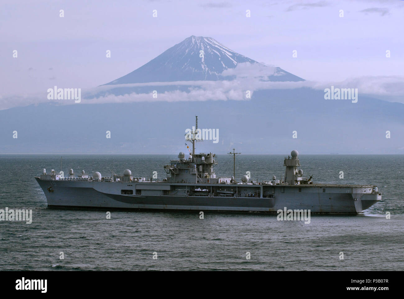 Uss blue ridge hi-res stock photography and images - Alamy Uss blue ridge hi-res stock photography and images - Alamy