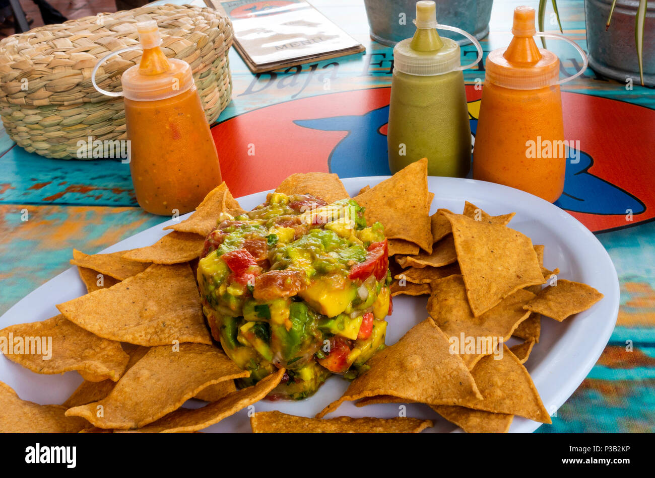 Guacamole and tortilla chips at Baja Fish Taquito in San Miguel de