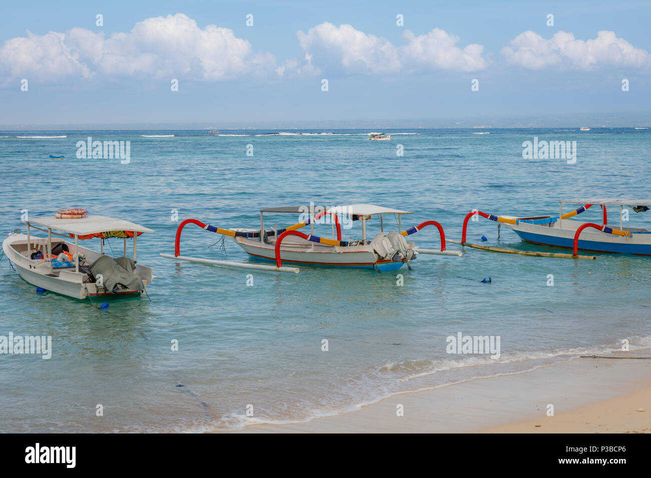 Traditional wooden boats in the Indian Ocean near Nusa Lembongan, Indonesia  Stock Photo - Alamy