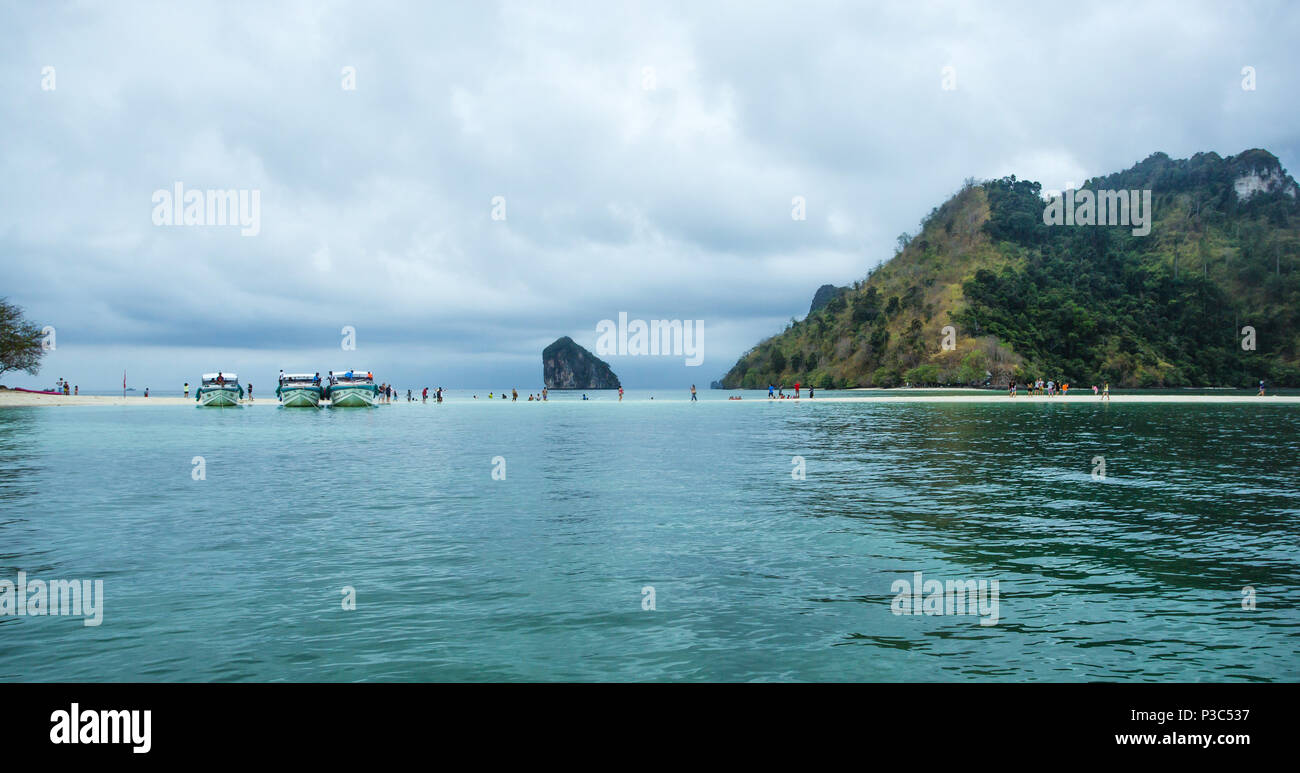 Tourist season in thailand hi res stock photography and images Alamy Tourist season in thailand hi res stock photography and images Alamy