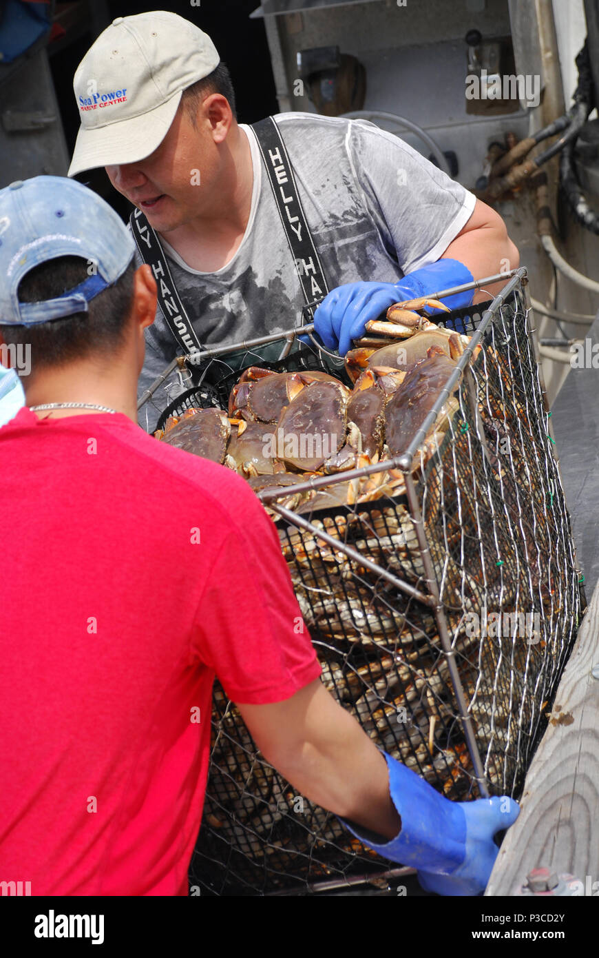 Alaska crab fishing boat hires stock photography and images Alamy