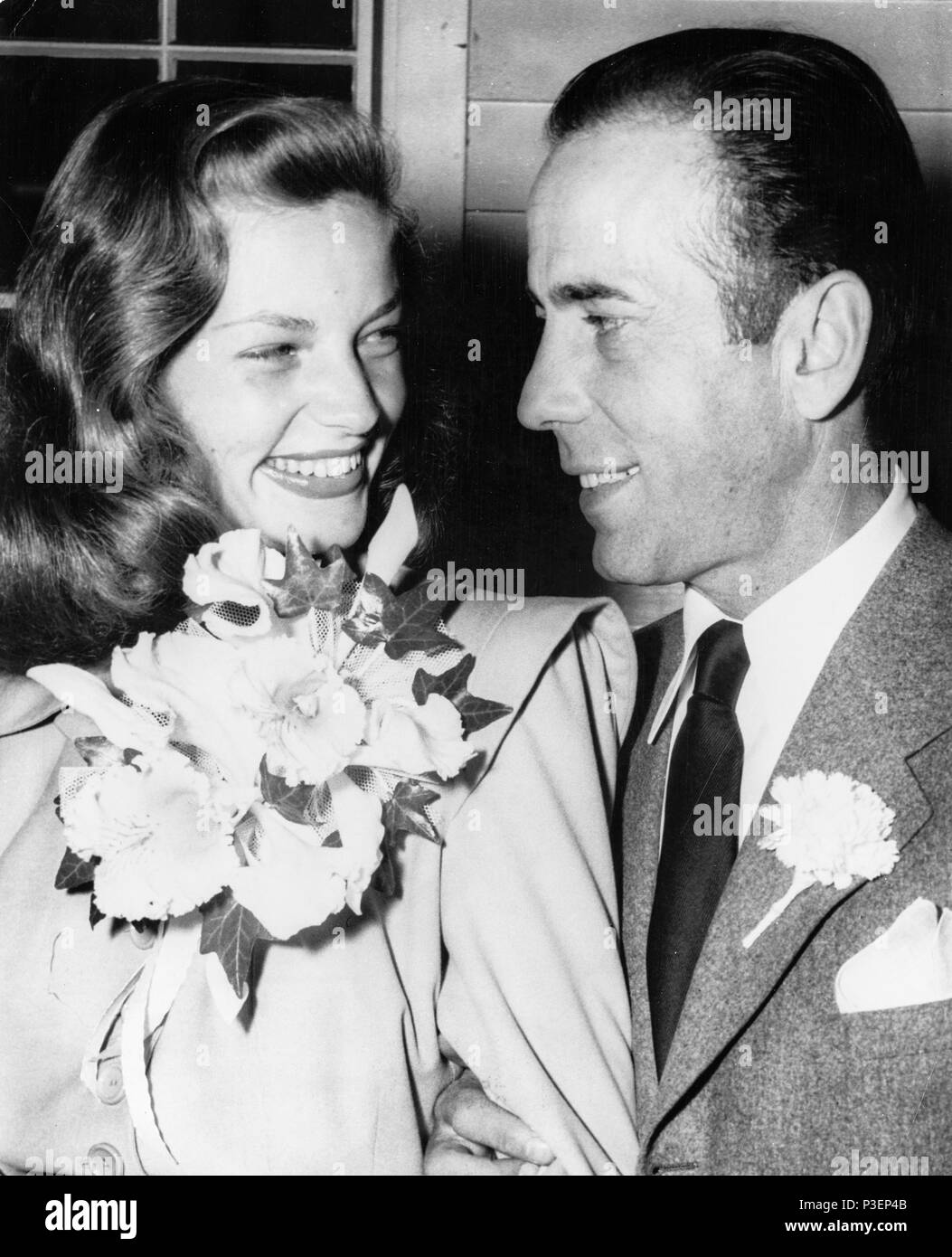 lauren bacall, humphrey bogart, wedding 1945 Stock Photo