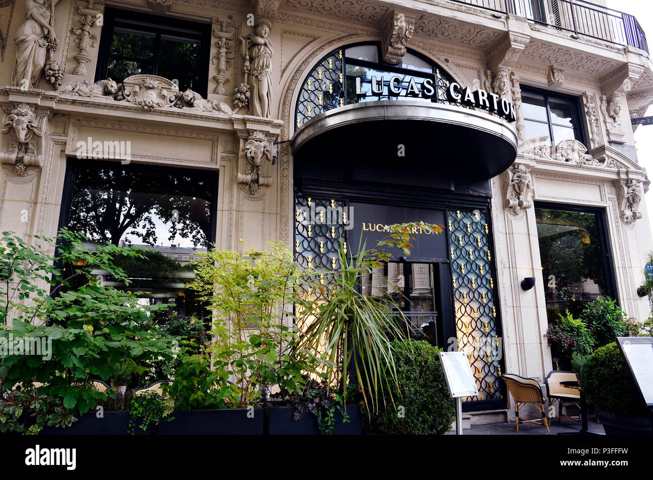Lucas Carton Restaurant - Paris - France Stock Photo - Alamy
