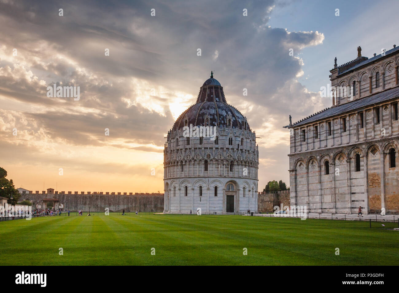 Dramatic sunset over the Piazza dei Miracoli (Piazza del Duomo) with