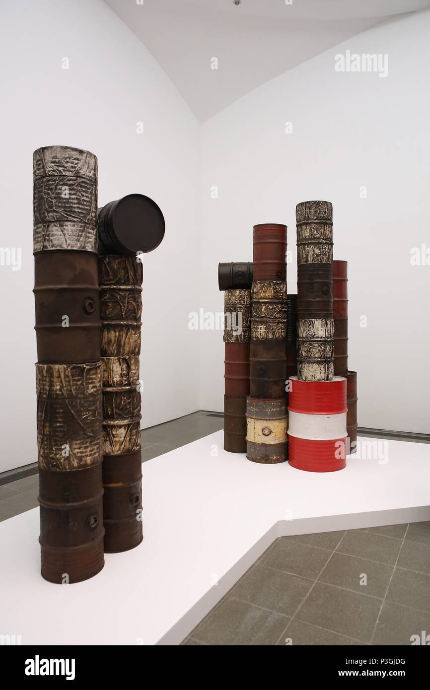 CHRISTO AND JEANNE CLAUDE BARRELS AND THE LASTABA 1958-2018 Stock Photo