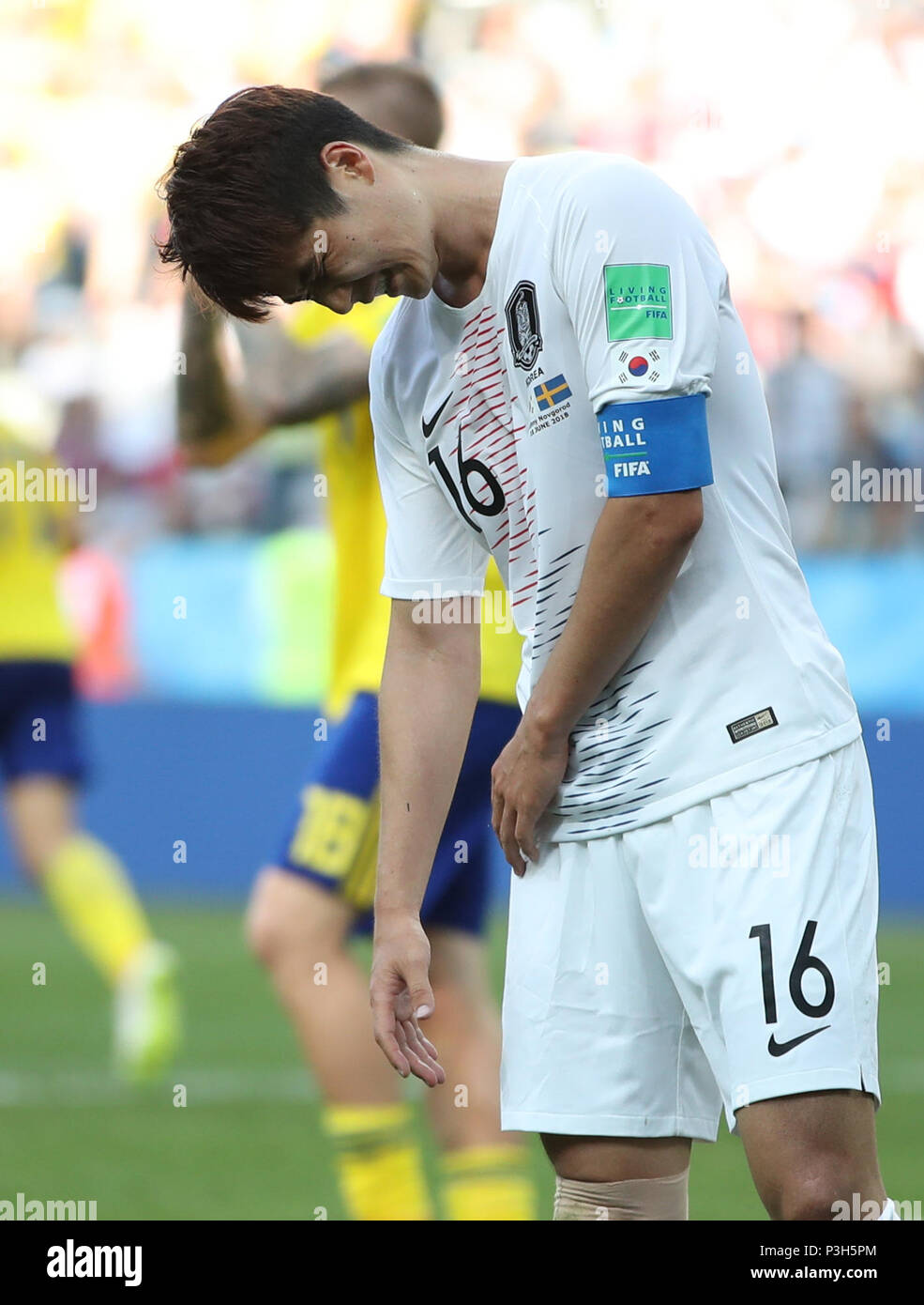 Nizhny Novgorod, Russia. 18th June, 2018. Ki Sungyueng of South Korea reacts during a group F match between Sweden and South Korea at the 2018 FIFA World Cup in Nizhny Novgorod, Russia, June 18, 2018. Sweden won 1-0. Credit: Wu Zhuang/Xinhua/Alamy Live News Stock Photo
