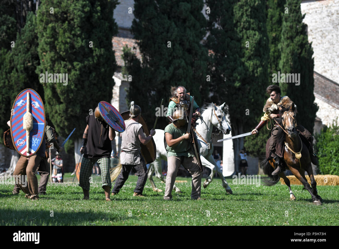 Aquileia, Italy. 17th June, 2018. Tempora in Aquileia, ancient Roman historical re-enactment Credit: Piero Cruciatti/Alamy Live News Stock Photo