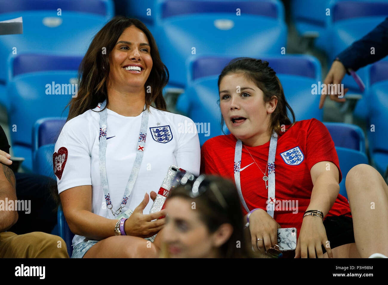 Rebekah vardy daughter hi-res stock photography and images - Alamy