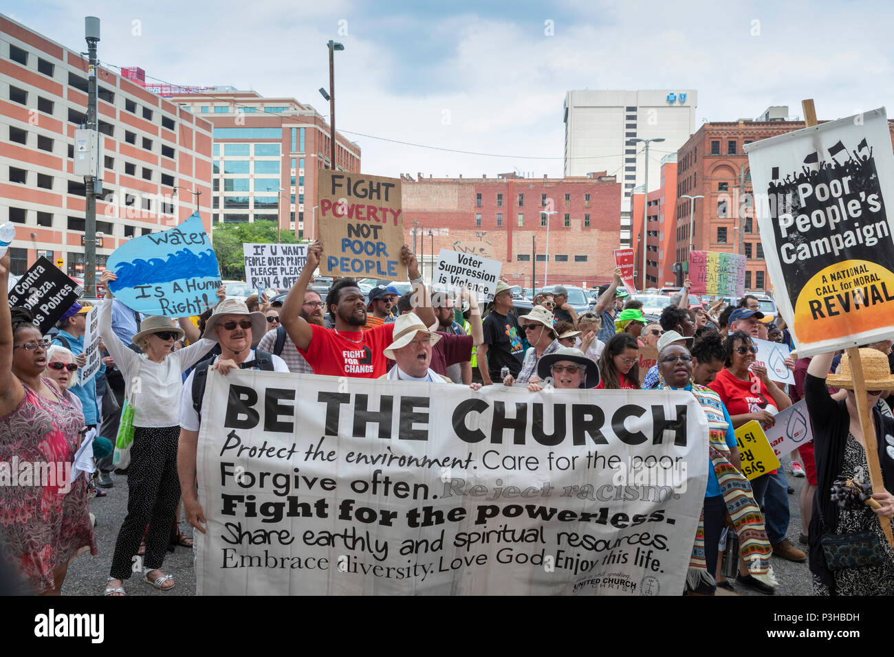 Detroit, Michigan USA - 18 June 2018 - Several hundred people rallied in Detroit to support the Poor Peoples Campaign against poverty, racism, militarism, and ecological devastation. Credit: Jim West/Alamy Live News Stock Photo