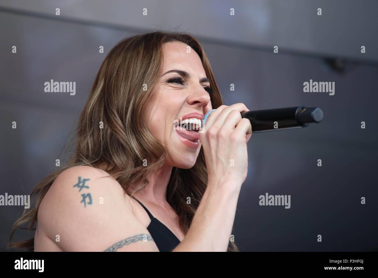 Melanie jayne chisholm hi-res stock photography and images - Alamy