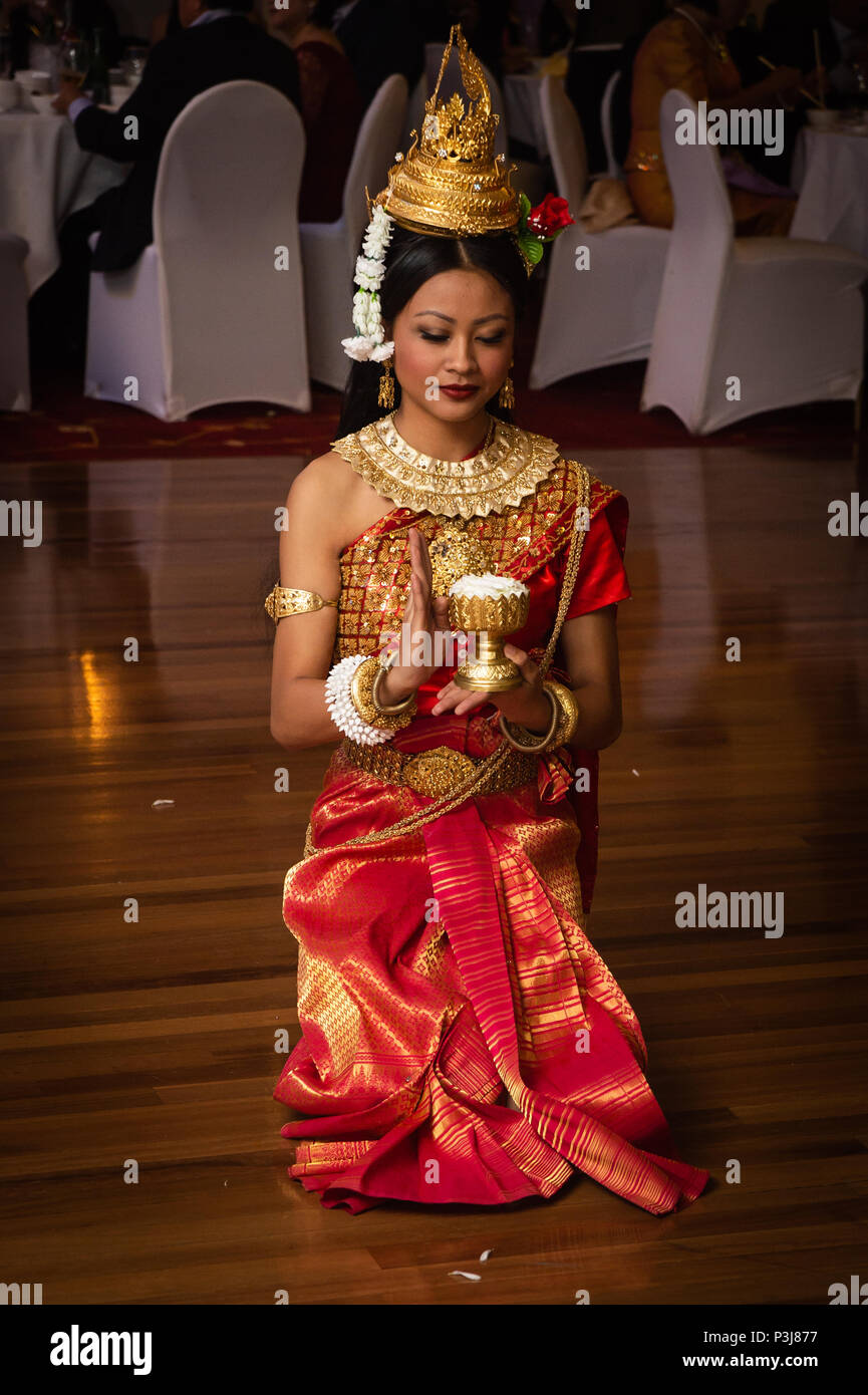 Wedding Dance, Sydney, Australia 20th April 2014 : Woman dancing a traditional Cambodian dance called Robam Chuon Por (wishing dance) in traditional K Stock Photo