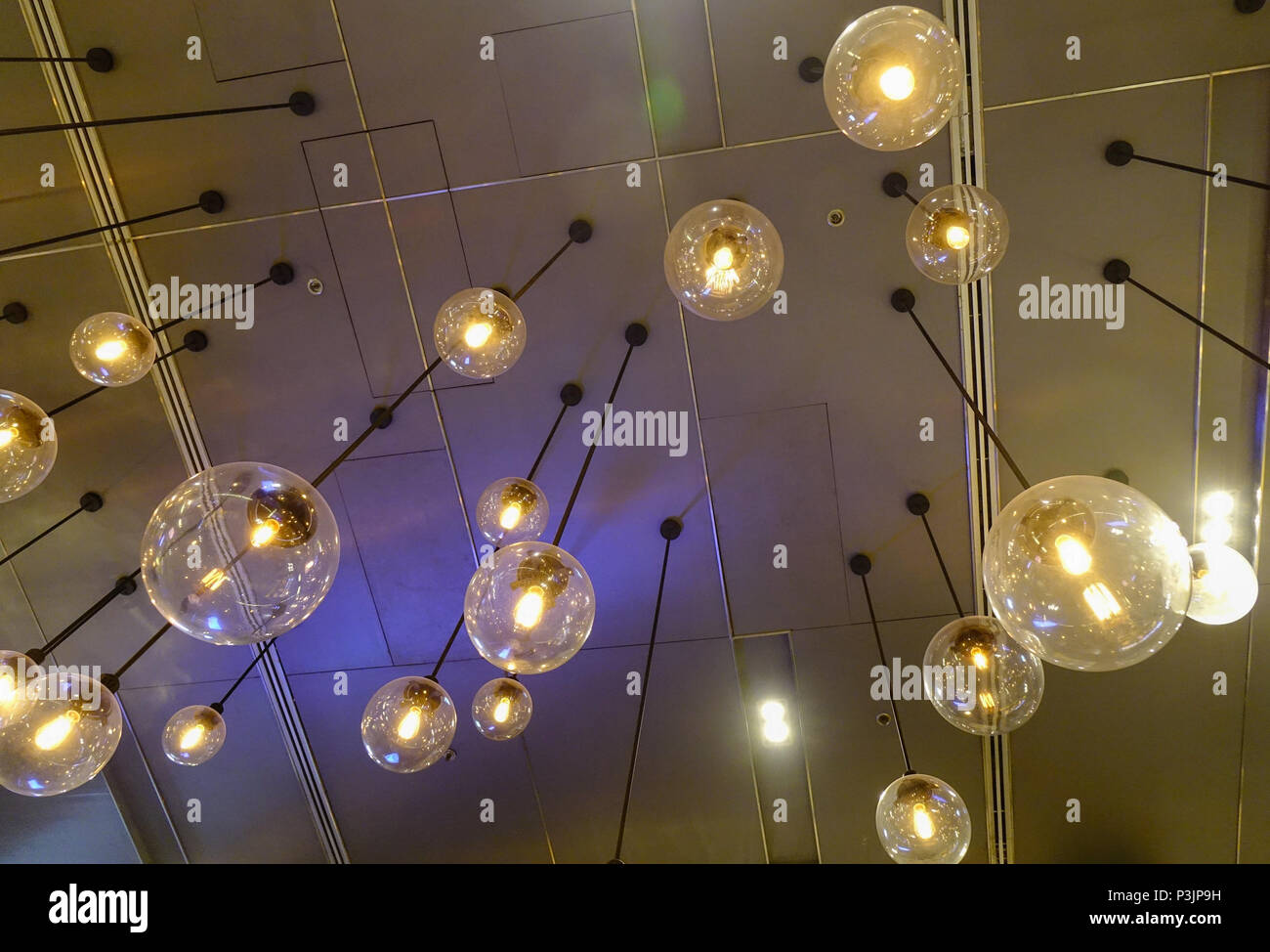 Shopping lights 2024