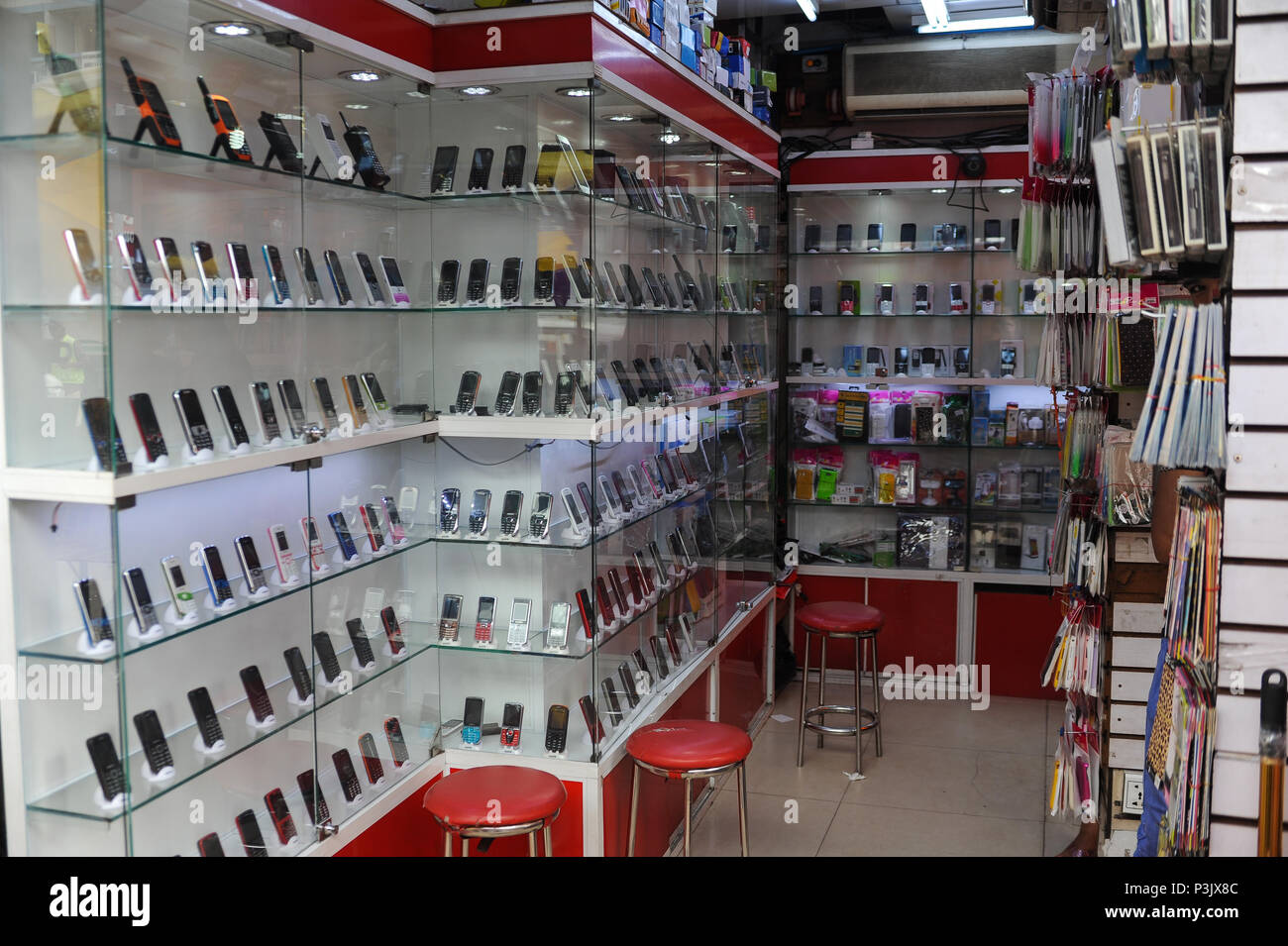 YGR Mobile Brand New & Good Second Hand Phone Shop, Yangon (+9595502530)