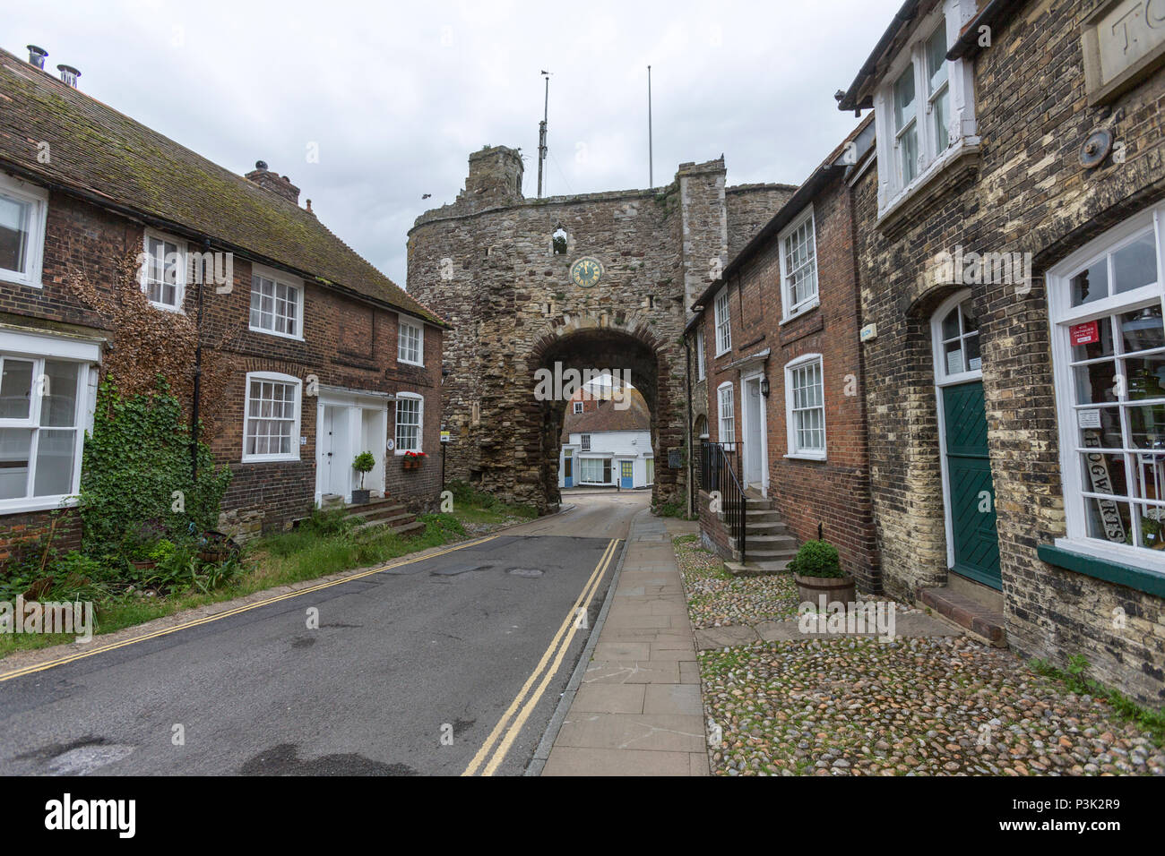 Landgate east cliff hi-res stock photography and images - Alamy