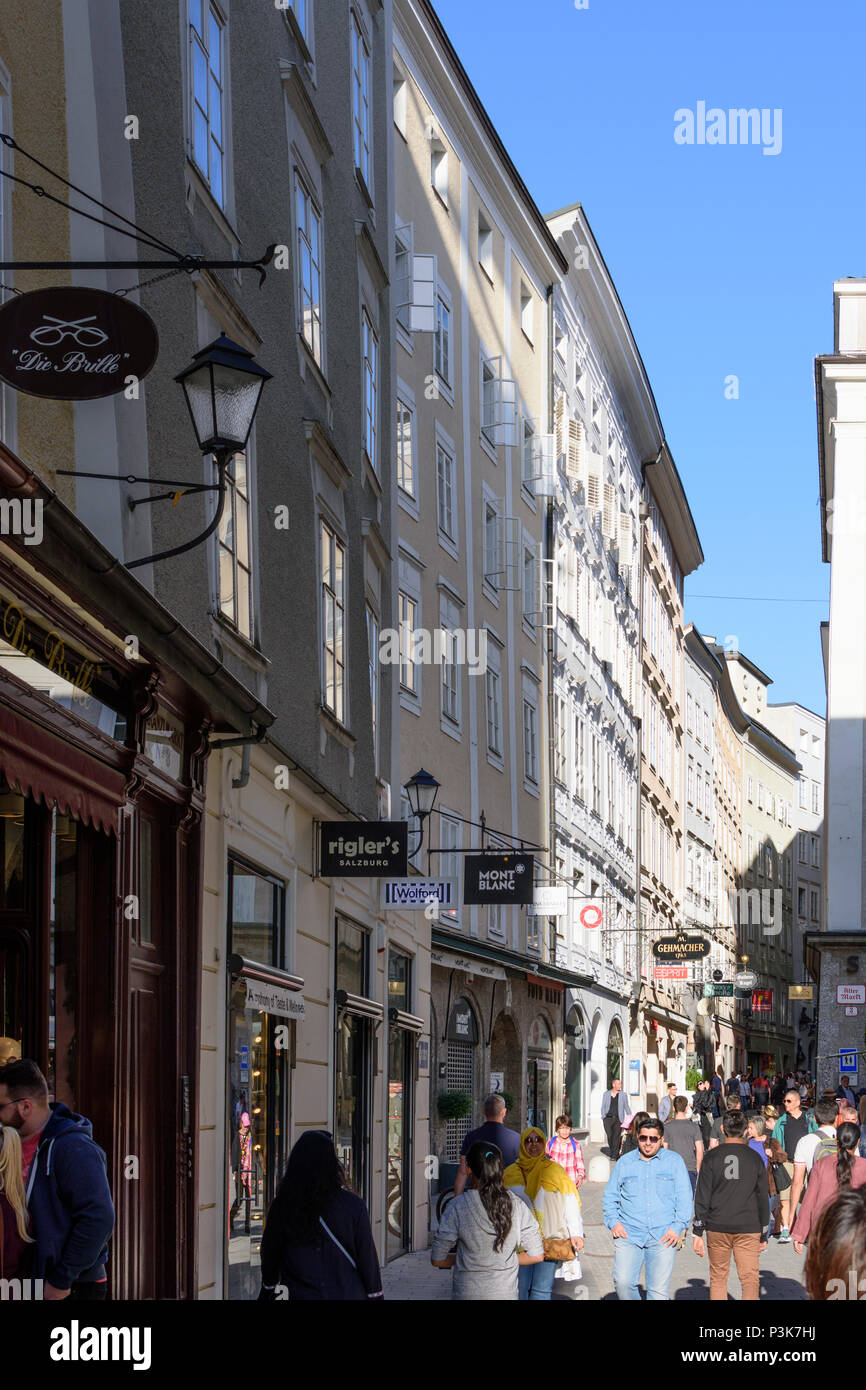 Salzburg getreidegasse hi res stock photography and images Page