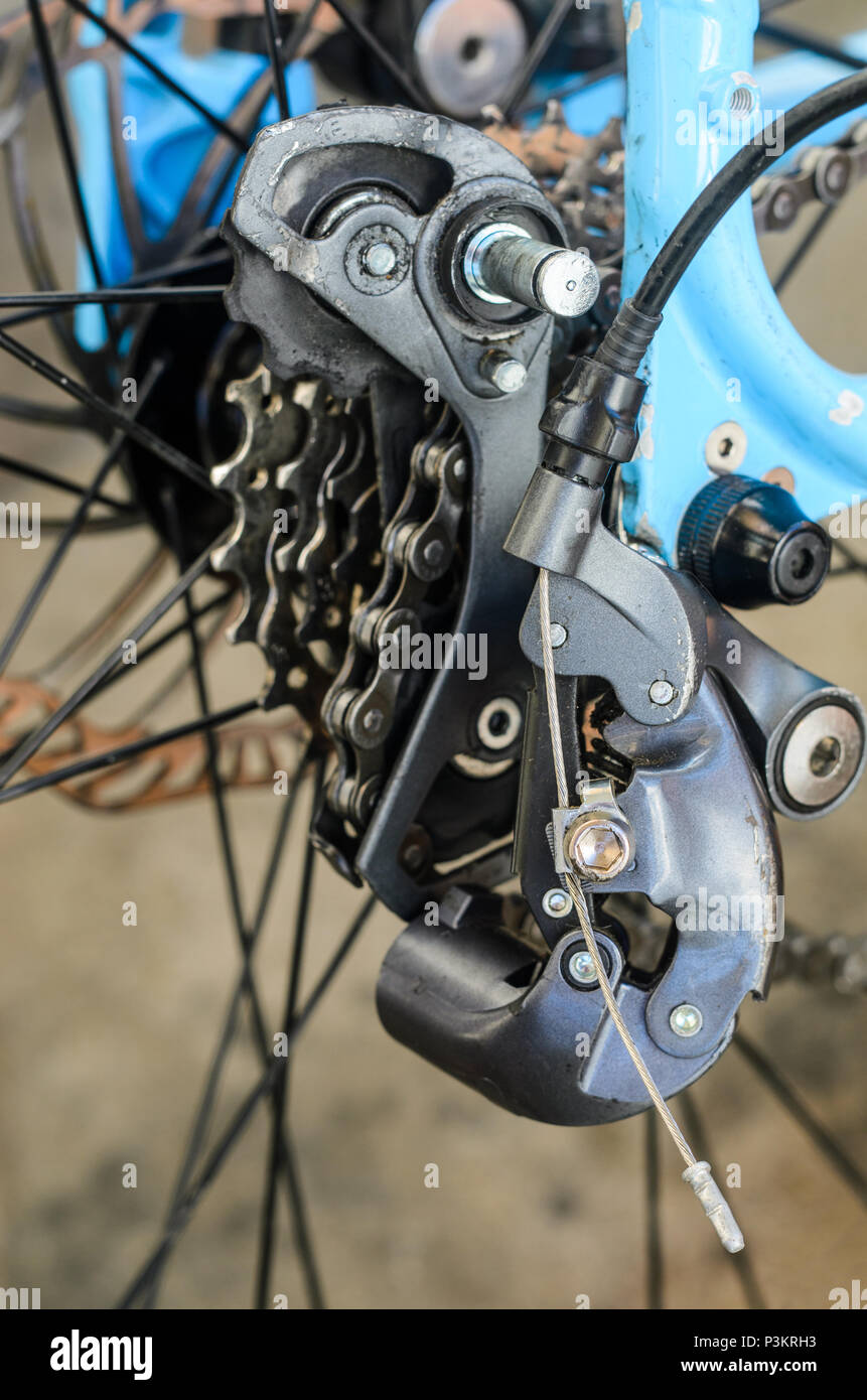 Rear Bicycle Derailleur Fell Apart in Half. Bicycle Rear Derailleur