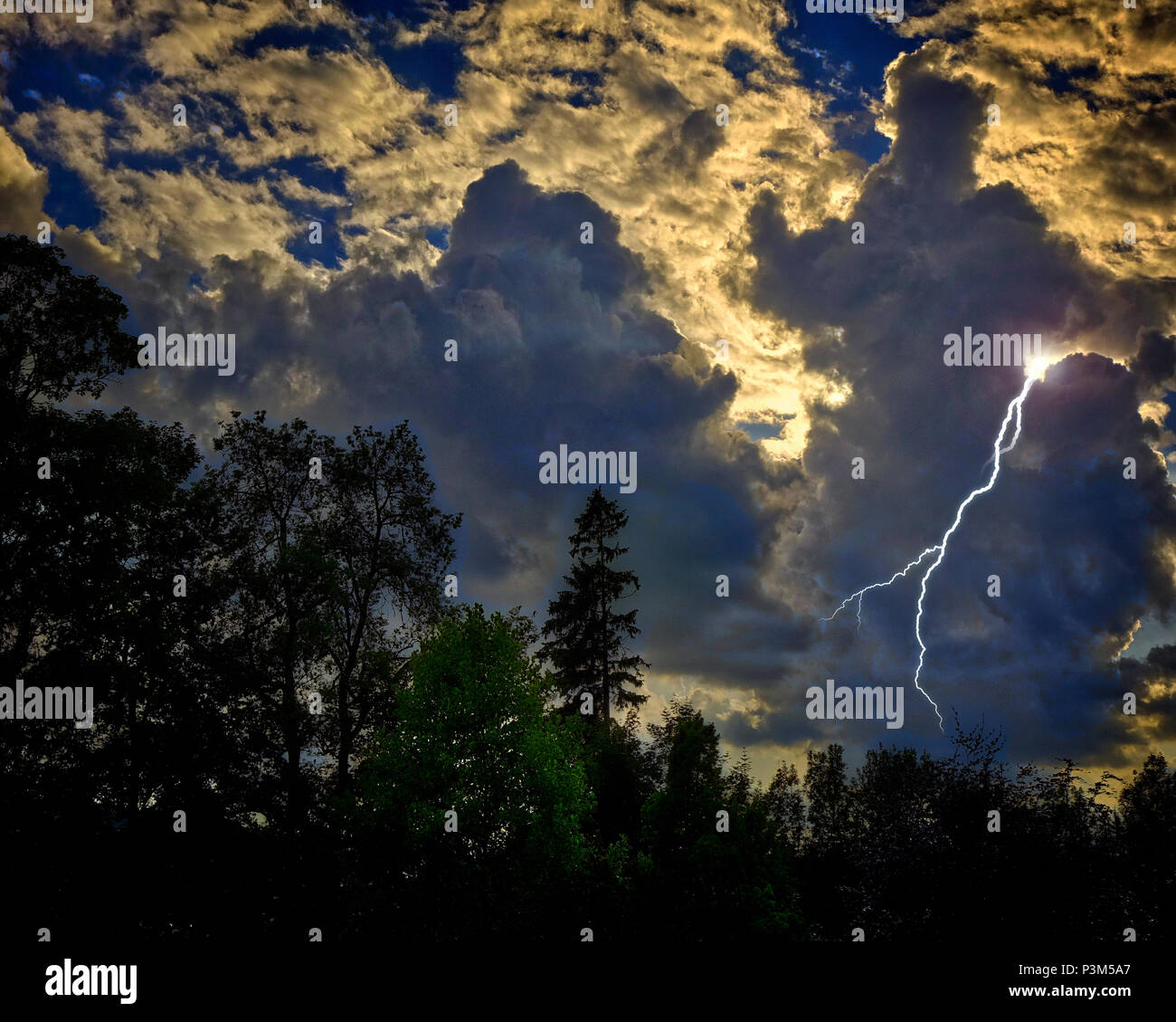 DE - BAVARIA: Lightning on a summer's evening Stock Photo