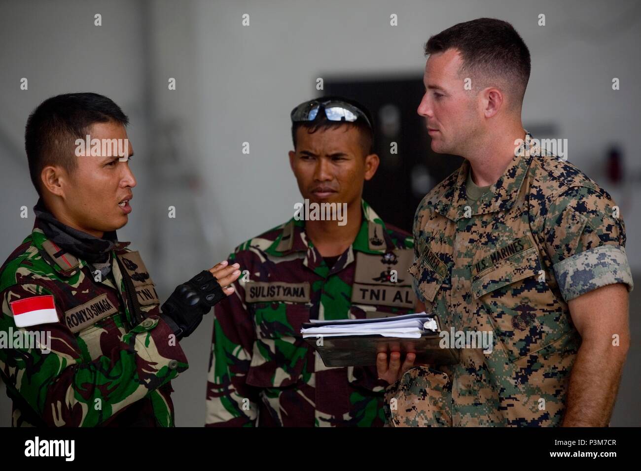 Military personnel rosters hi-res stock photography and images - Alamy