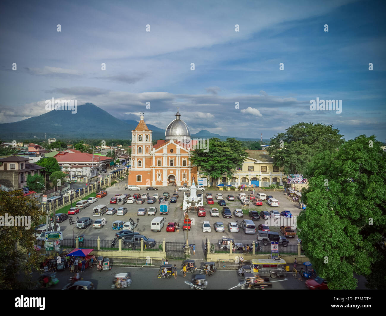 Afternoon aerial aspects of San Pablo City Cathedral taken from the public park at San Pablo City Plaza Stock Photo