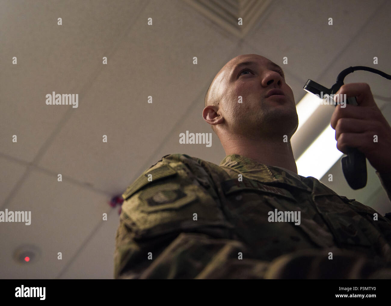 scott afb command post