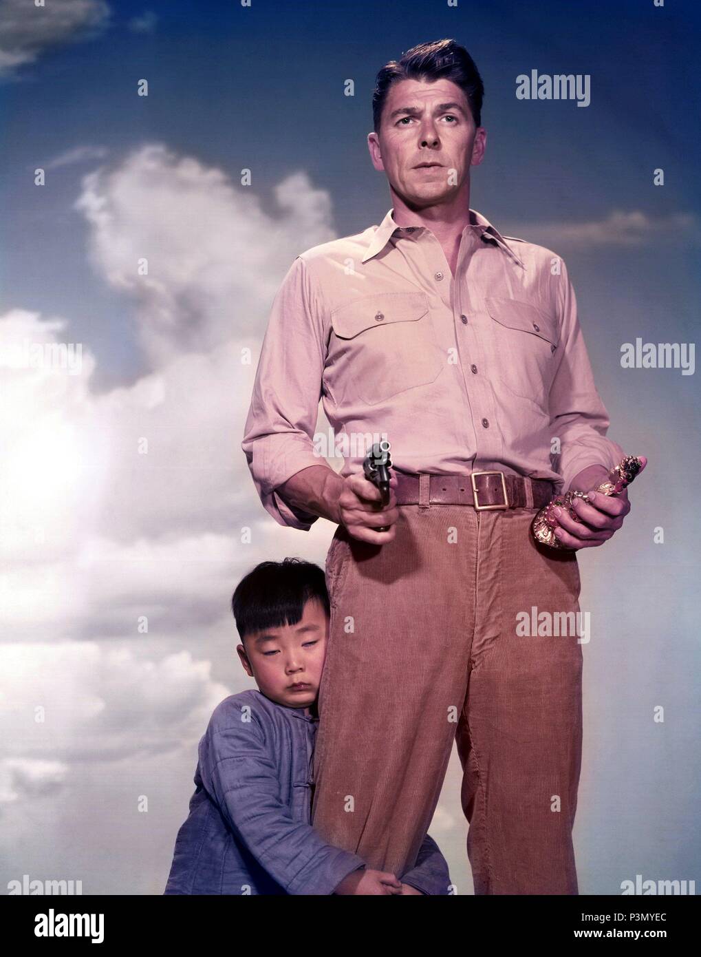 Original Film Title: HONG KONG.  English Title: HONG KONG.  Film Director: LEWIS R. FOSTER.  Year: 1952.  Stars: RONALD REAGAN; DANNY CHANG. Credit: PARAMOUNT PICTURES / Album Stock Photo