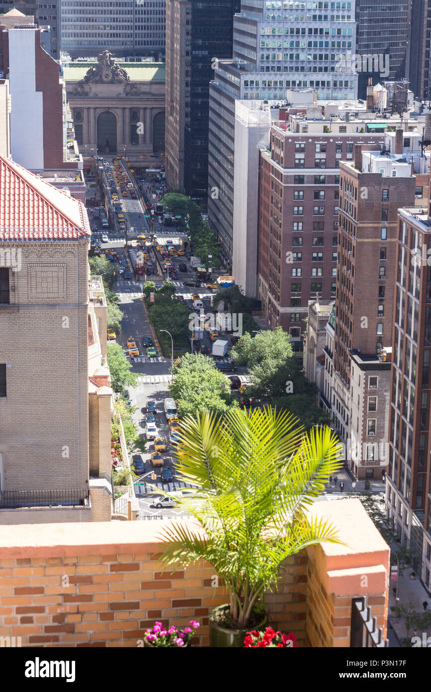 Rooftop Garden in Midtown Manhattan, NYC, USA Stock Photo