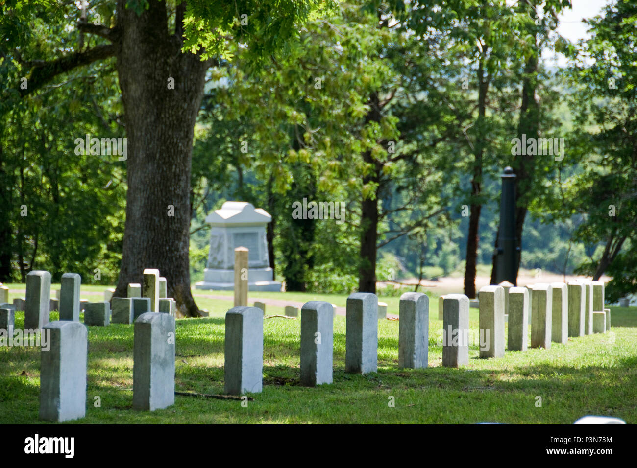 Graves of soldiers from the 1862 Battle of Shiloh, at the Shiloh Nat. Cemetery, Tennessee. Stock Photo