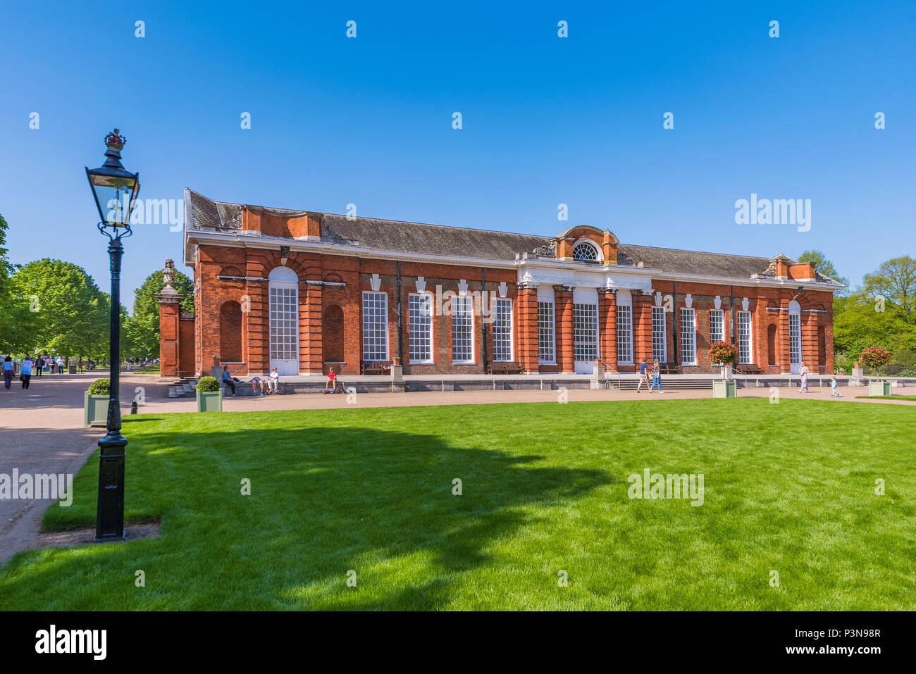 LONDON, UNITED KINGDOM - MAY 05: This is the building of the Orangery Yard restaurant in Hyde Park near Kensington Palace on May 05, 2018 in London Stock Photo