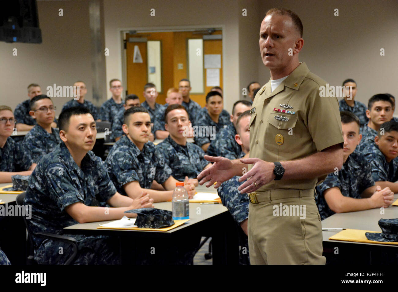 PENSACOLA, Fla. Master Chief Petty Officer of the Navy Steven S. Giordano speaks with