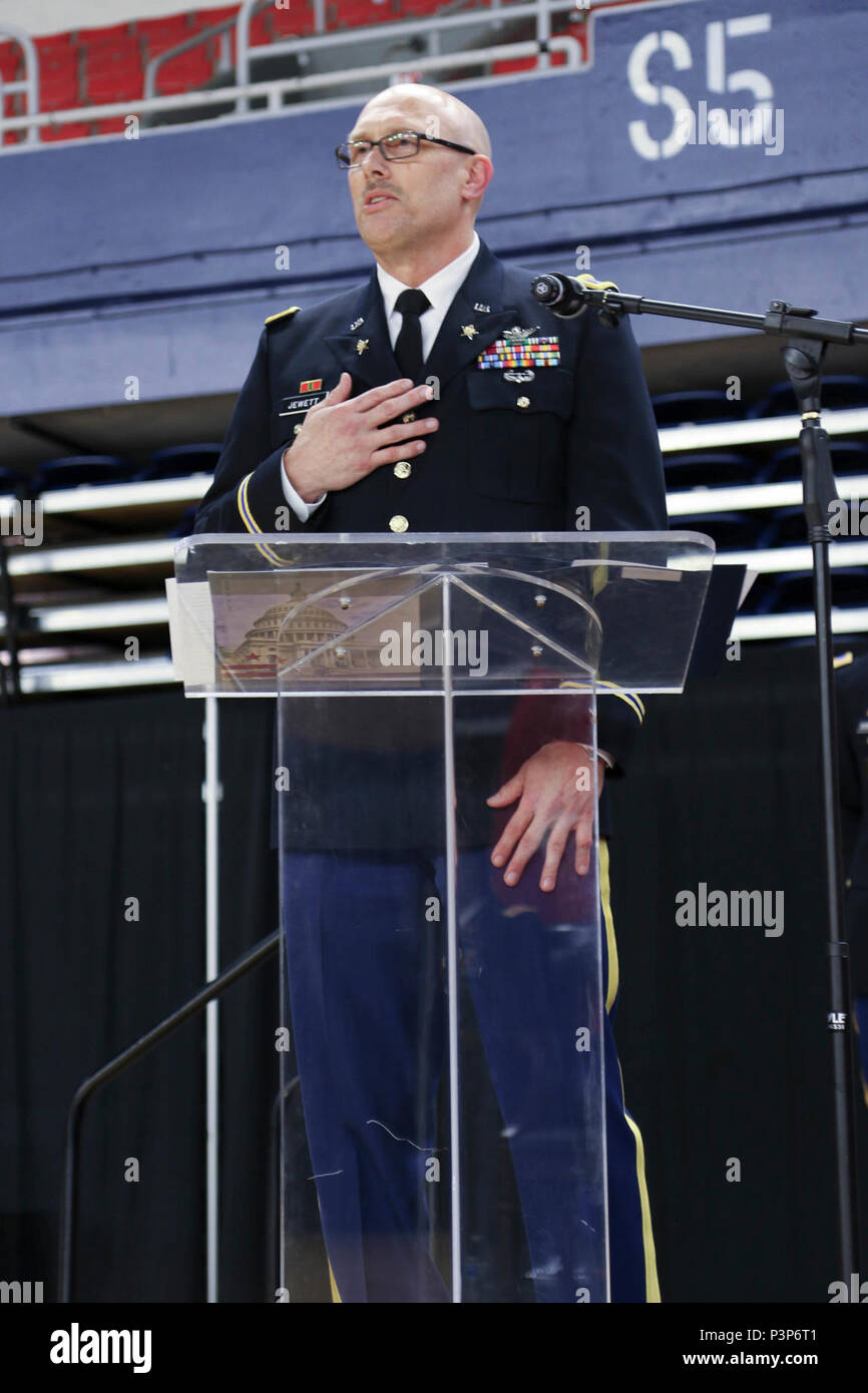 Senior warrant officer hires stock photography and images Alamy