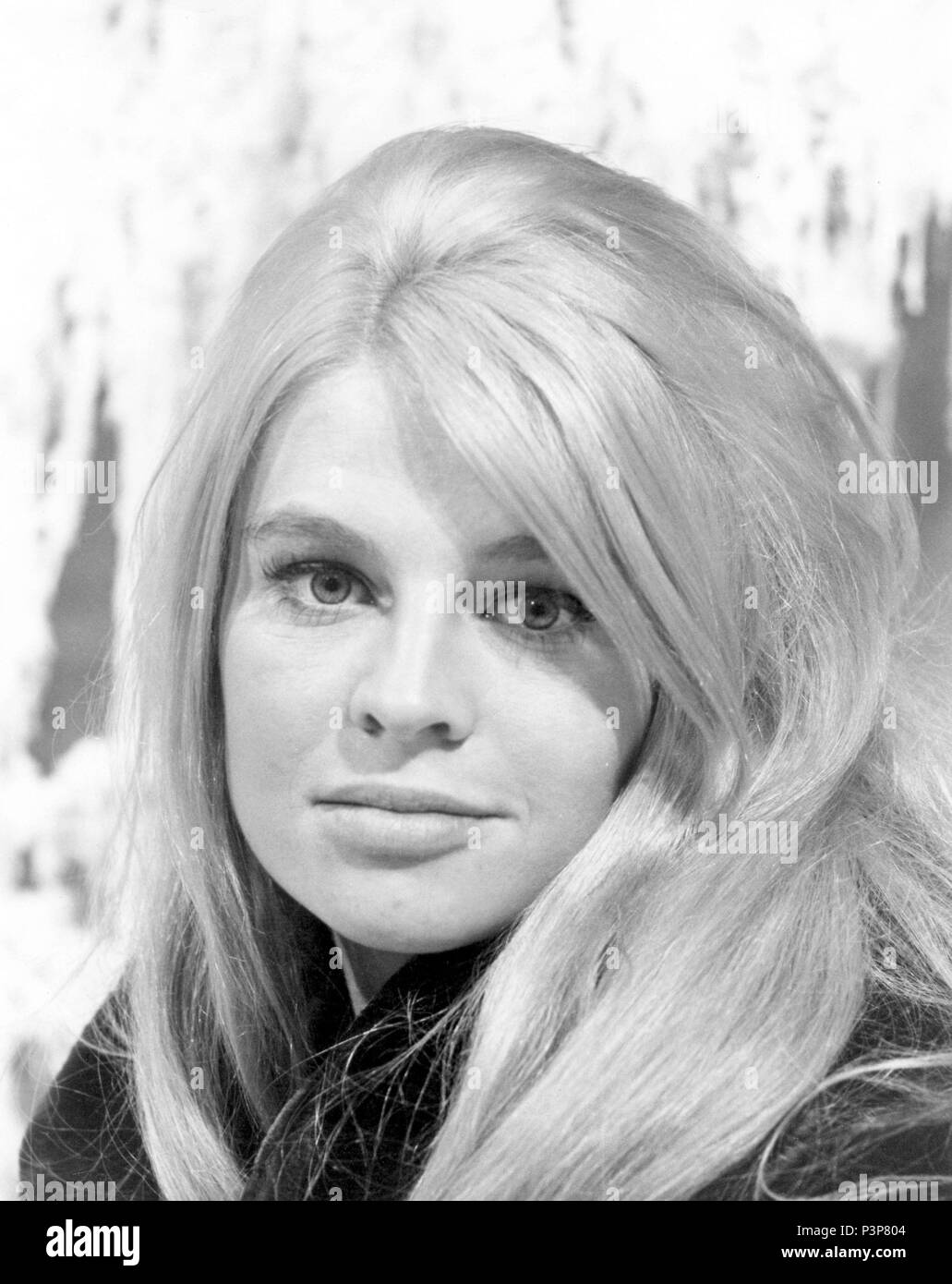 Year: 1965. Stars: JULIE CHRISTIE Stock Photo - Alamy