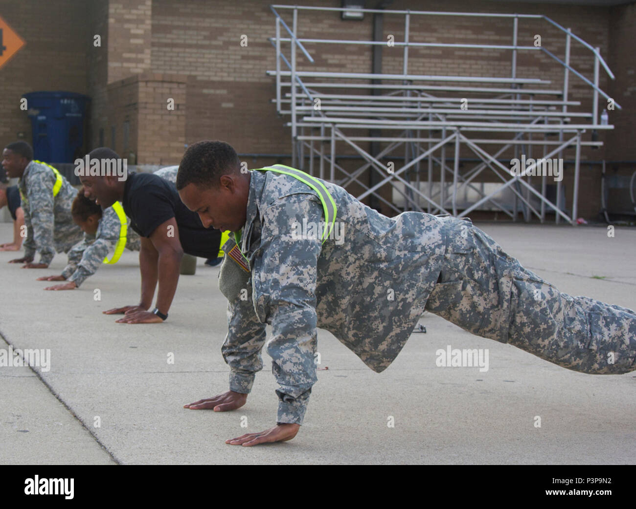 101st abn div air hires stock photography and images Alamy