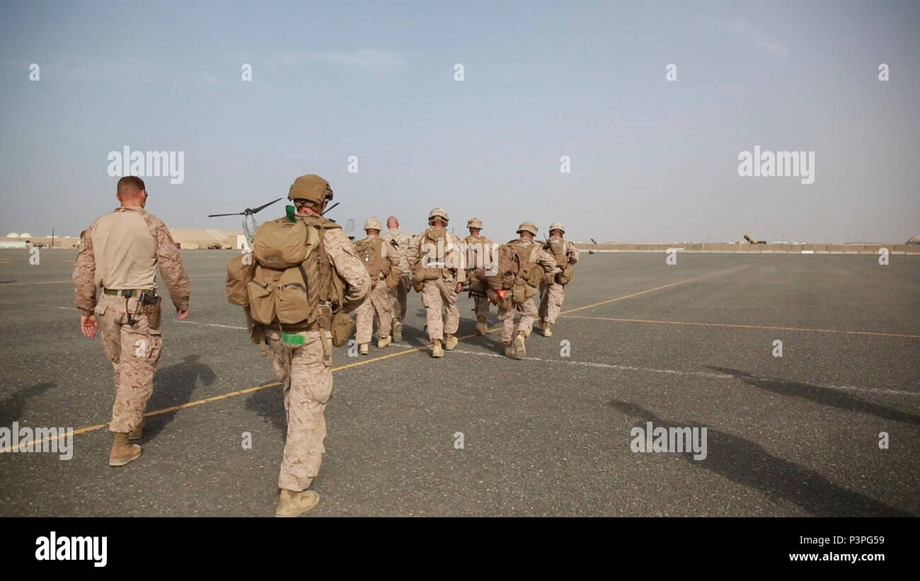 U.S. Marines with 1st Battalion, 7th Marine Regiment, Special Purpose Marine Air-Ground Task Force-Crisis Response-Central Command, offload two simulated downed pilots from an MV-22 Osprey tiltrotor aircraft assigned to Marine Medium Tiltrotor Squadron (VMM) 364 to a nearby medical facility during a tactical recovery of aircraft and personnel exercise in Jordan, May 8, 2017. This event supported Eager Lion 2017, a recurring multinational exercise designed to strengthen military-to-military relationships, increase interoperability between partner nations, and enhance regional security and stabi Stock Photo