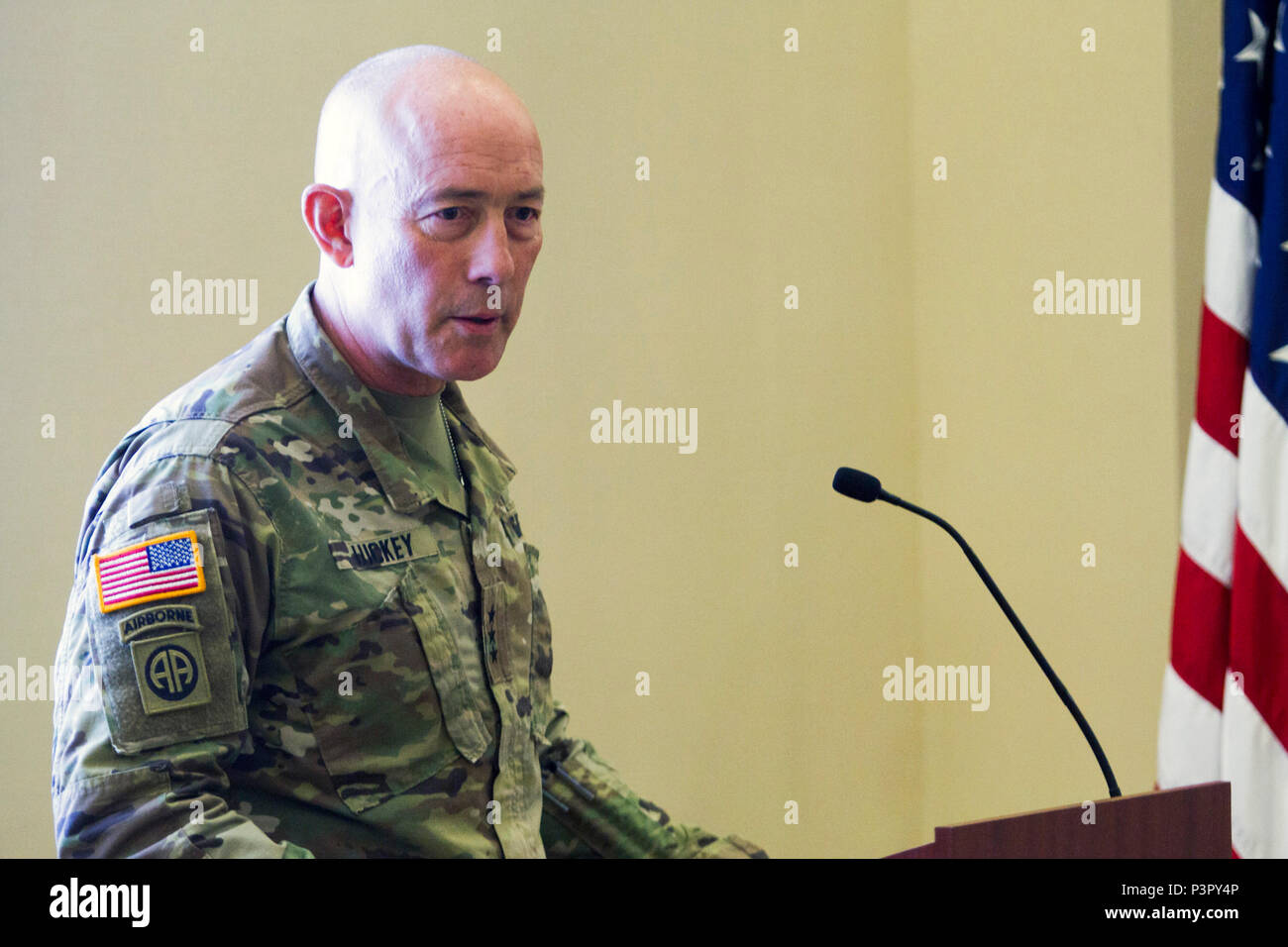 Mcneill dan hires stock photography and images Alamy