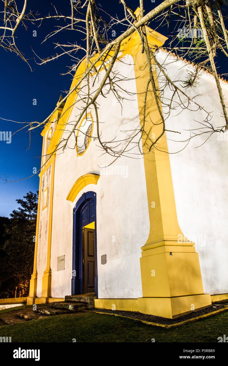 FLORIANÓPOLIS, SC - 27.06.2015: ARQUITETURA COLONIAL - Igreja Nossa Senhora da Imaculada Conceição, na Lagoa da Conceição, construída em 1751. (Foto: Ricardo Ribas / Fotoarena) Stock Photo