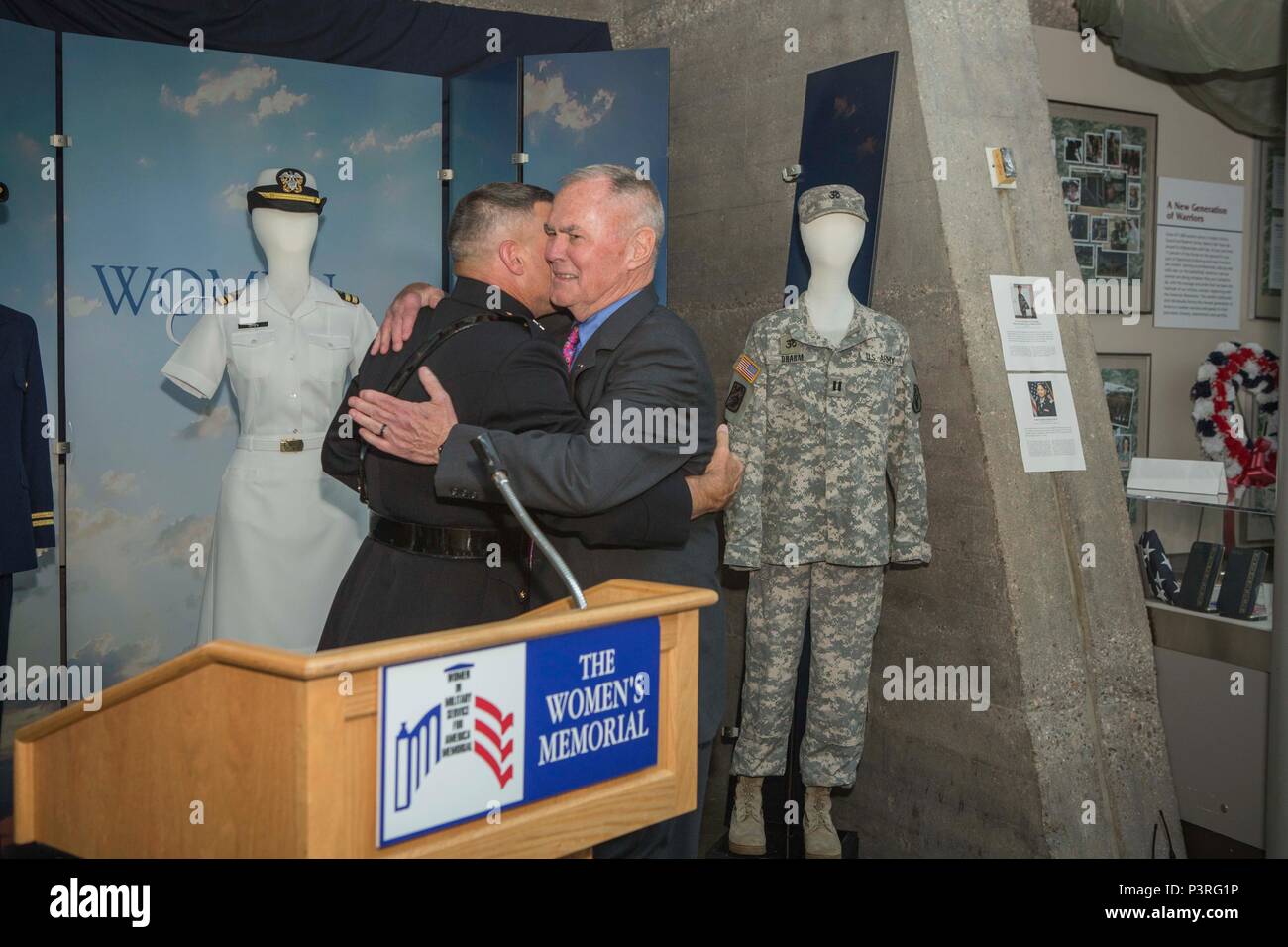 Maj gen john ewers hires stock photography and images Alamy