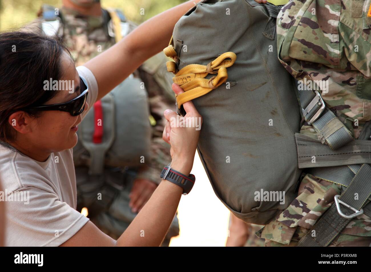 Static Line Jumpmaster Command Screening Checklist A student of the U.S. Army Special Operations Command static line ...
