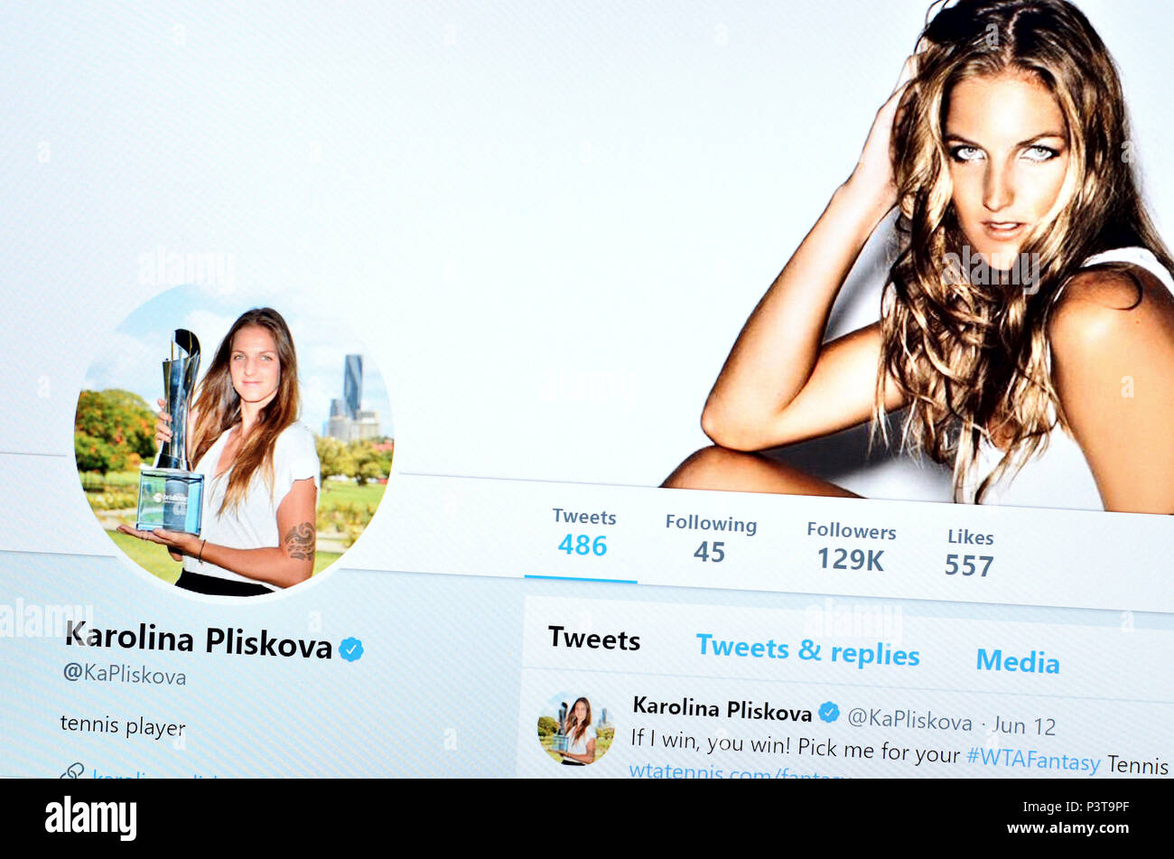 Karolina Pliskova Twitter page (2018) Stock Photo