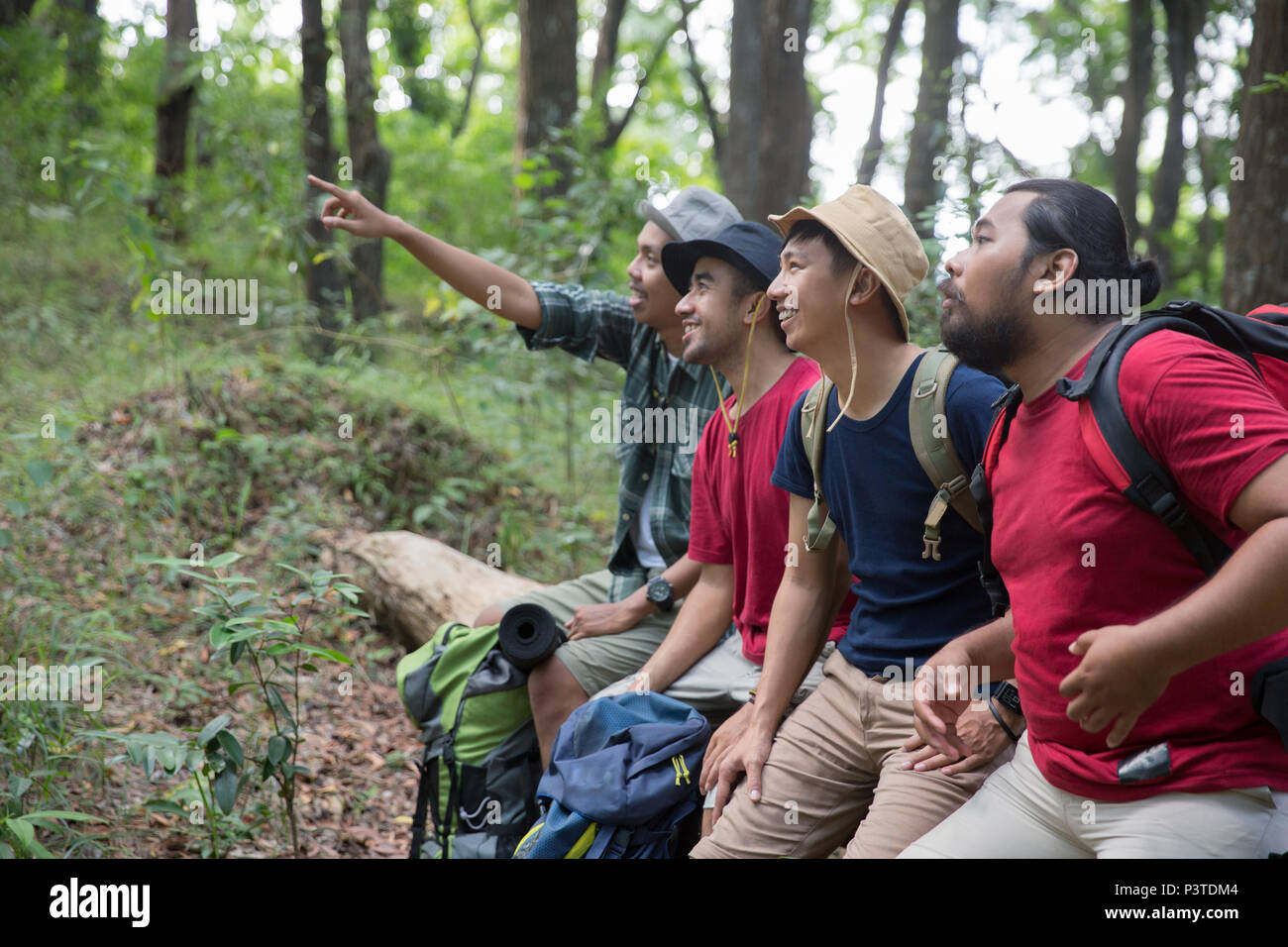 Asian hiker hi-res stock photography and images - Alamy