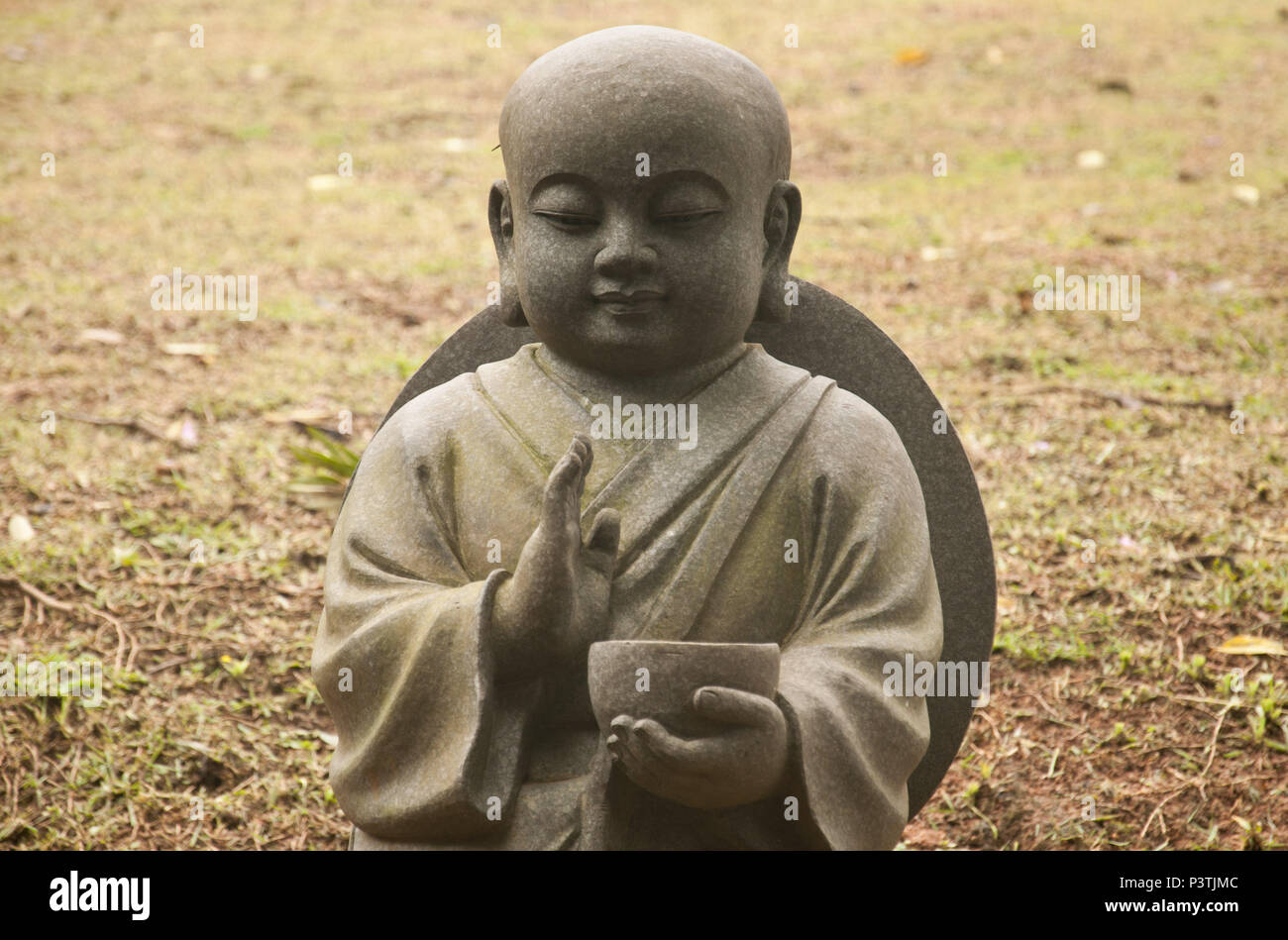 COTIA, SP - 21.02.2016: TEMPLO ZU LAI - Estátuas de BUda crinça no jardim de entrada do templo budista Zu Lai. (Foto: Daniela Maria / Fotoarena) Stock Photo