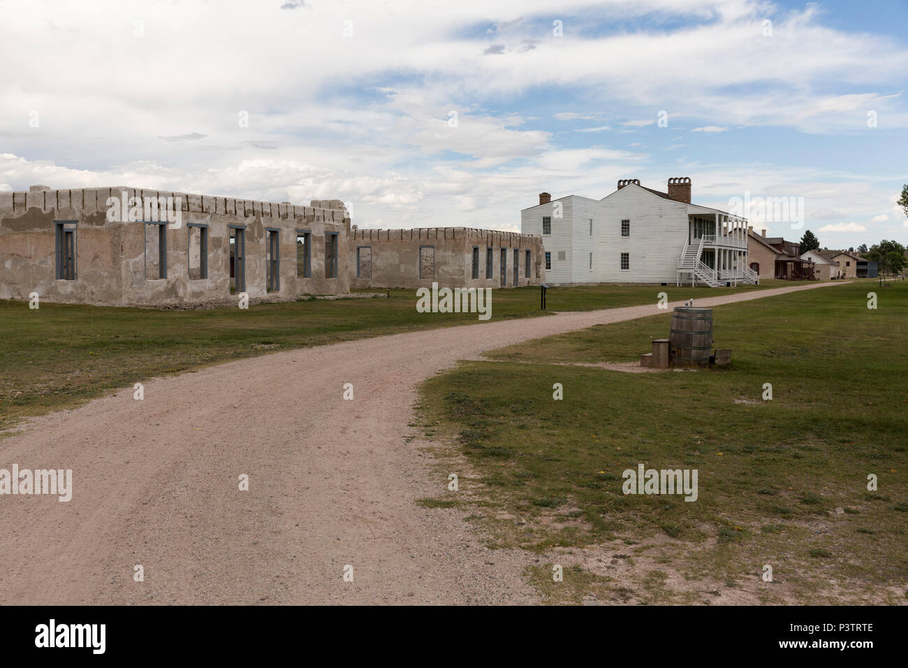 Officers' quarters ruins and, in the background, Old Bedlam, Wyoming's oldest documented builiding. Sept, 2016. Fort Laramie, Wyoming, USA Stock Photo