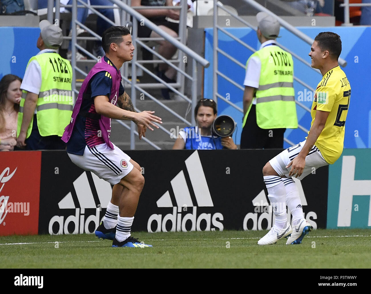 Saransk, Russia. 19th June, 2018. Juan Quintero (R) of Colombia celebrates his scoring with James Rodriguez during a Group H match between Colombia and Japan at the 2018 FIFA World Cup in Saransk, Russia, June 19, 2018. Credit: He Canling/Xinhua/Alamy Live News Stock Photo