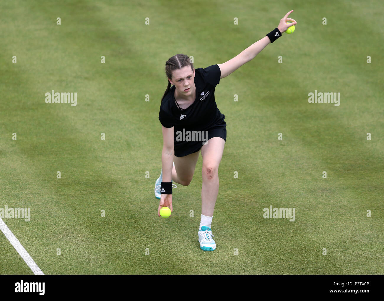 Queens Club, London, UK. 19th June, 2018. The Fever Tree Tennis Championships; Ball girl Credit: Action Plus Sports/Alamy Live News Stock Photo