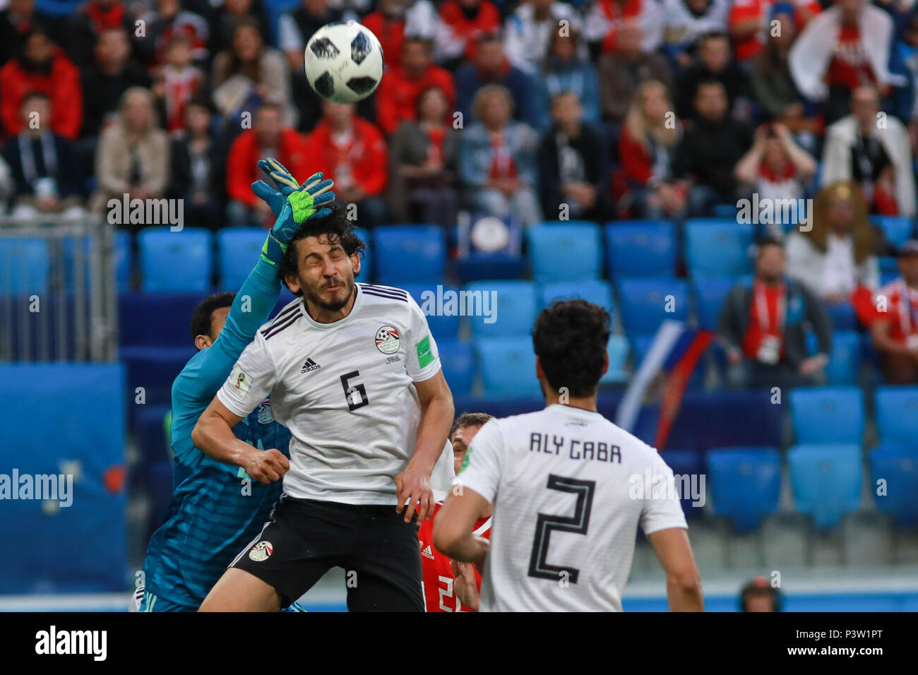 St Petersburg, Russia. 19th Jun, 2018.  RUSSIA VS EGYPT - Ahmed Hegazy during the match between Russia and Egypt valid for the 2018 World Cup held at the Zenit Arena in St. Petersburg, Russia. (Photo: Ricardo Moreira/Fotoarena) Credit: Foto Arena LTDA/Alamy Live News Stock Photo