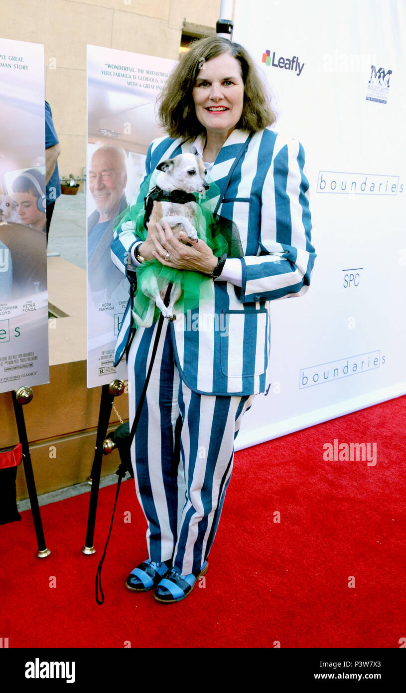 Los Angeles, USA. 19th Jun, 2018. Comedian Paula Poundstone attends the Los Angeles Premiere of 'Boundaries' on June 19. 2018 at the Egyptian Theatre in Los Angeles, California. Photo by Barry King/Alamy Live News Stock Photo