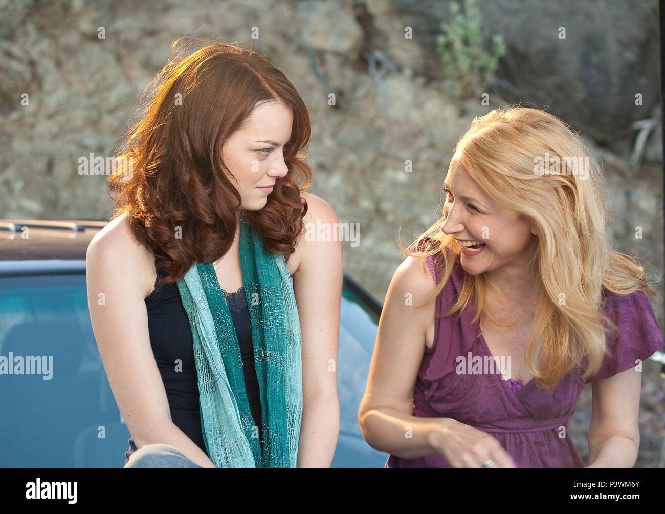 Original Film Title: EASY A.  English Title: EASY A.  Film Director: WILL GLUCK.  Year: 2010.  Stars: PATRICIA CLARKSON; EMMA STONE. Credit: SCREEN GEMS / Album Stock Photo