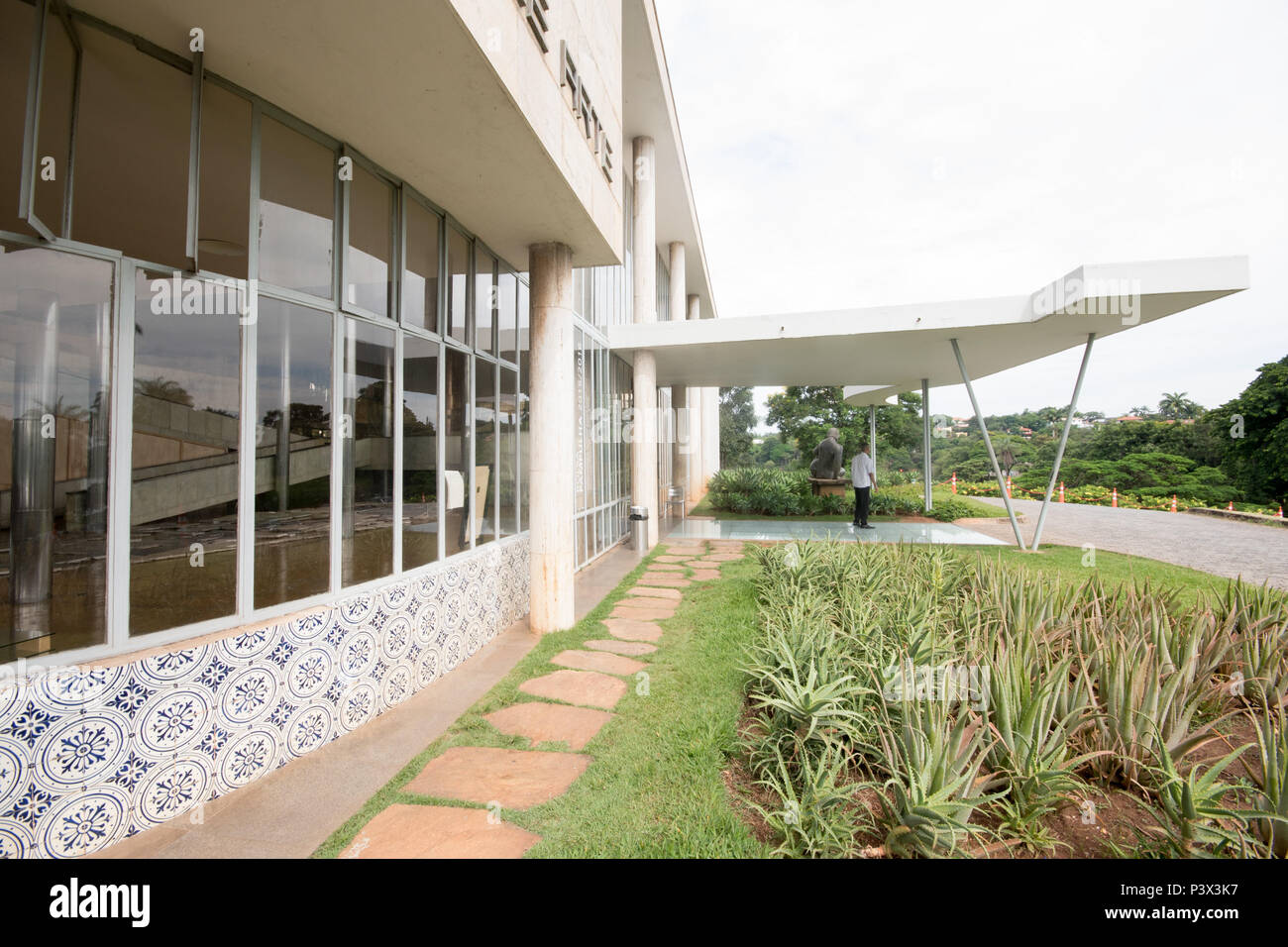 O Programa de Aceleração do Crescimento (PAC) completa 10 anos de lançamento em 2017. Na foto, o Museu de Artes da Pampulha, ainda aguardando as obras previstas, situada na cidade de Belo Horizonte. Stock Photo