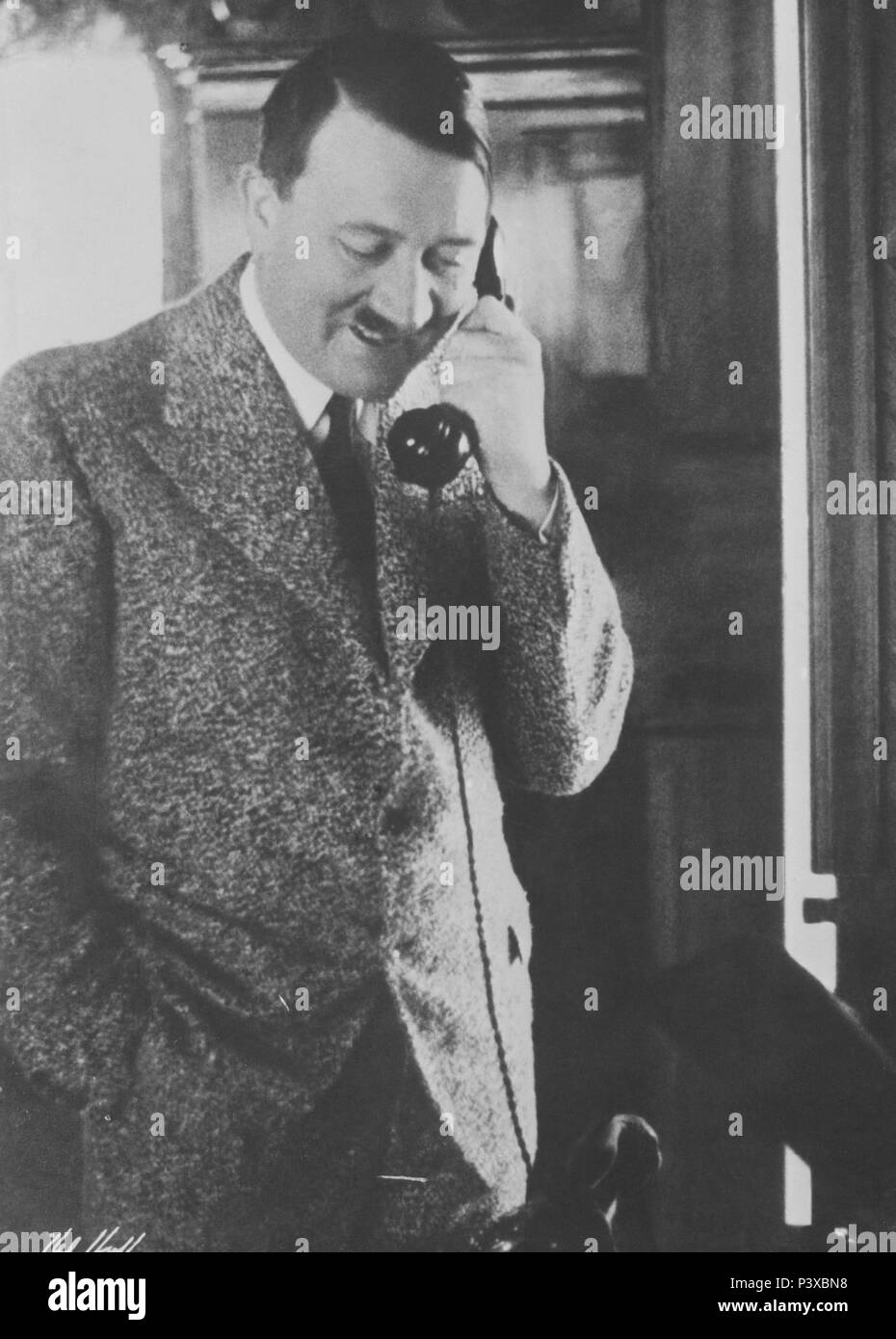 Historia adolf hitler hi-res stock photography and images - Alamy